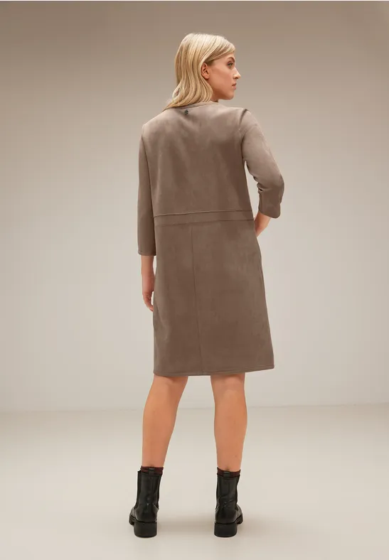 Velours Kleid nougat mocca