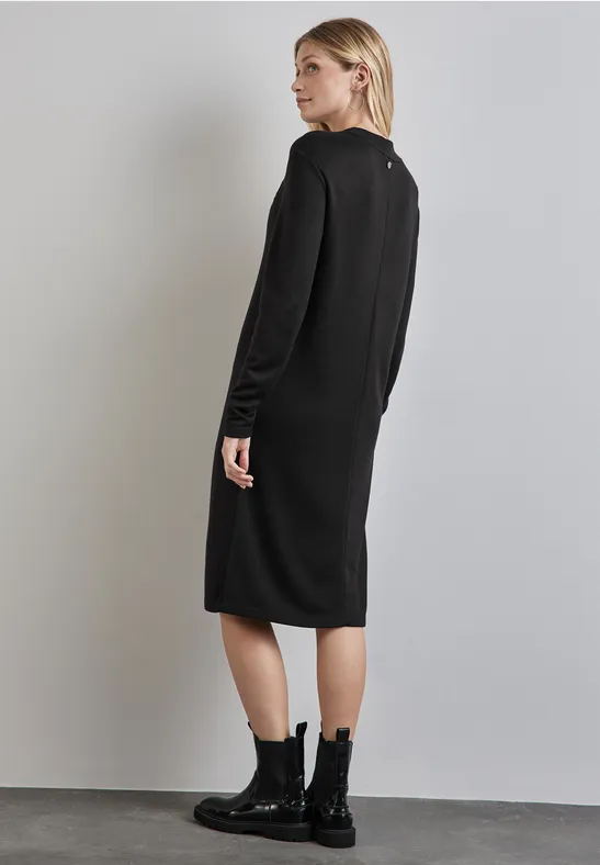 Robe avec détail de boutons Black