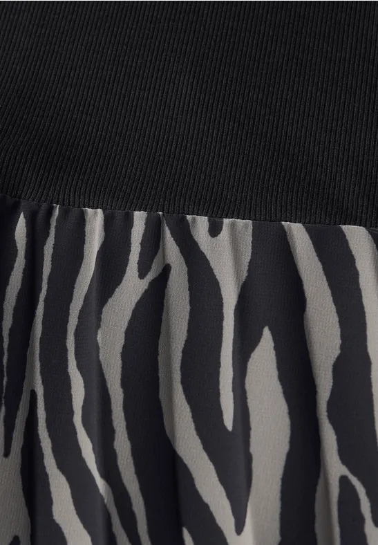 Geplooide chiffon jurk Black