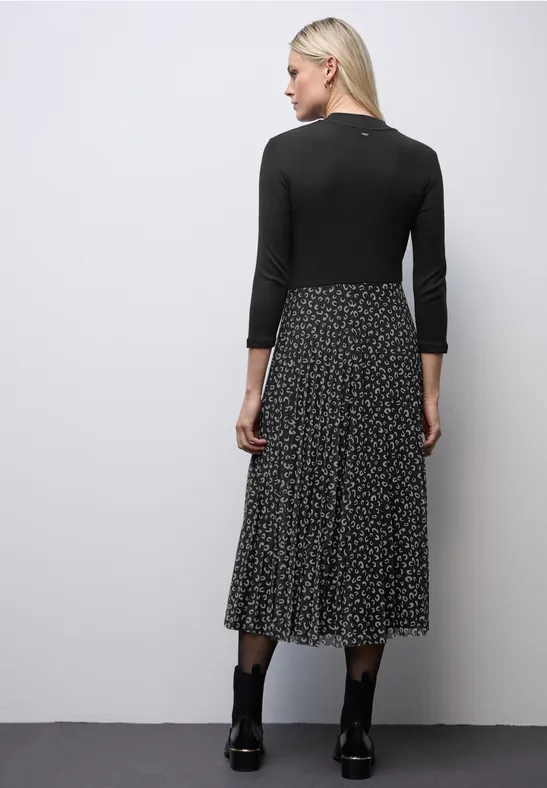 Jurk met plooirok Black