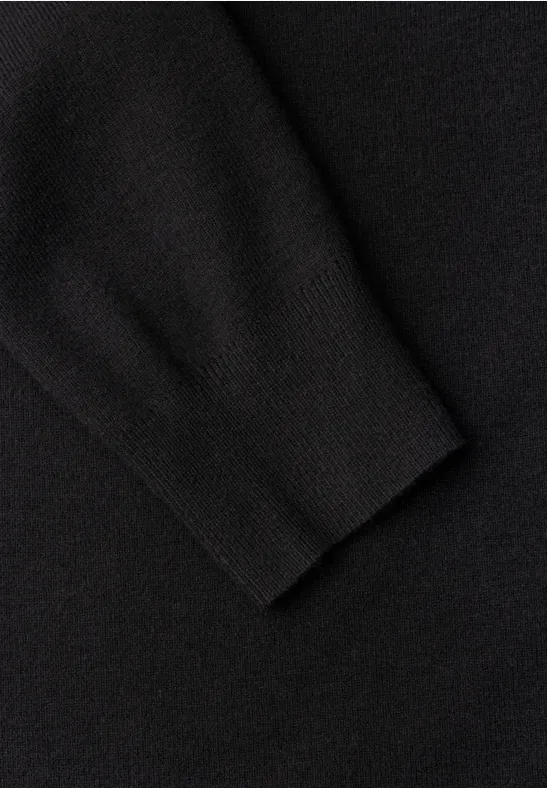 Turtleneck Strickkleid Black