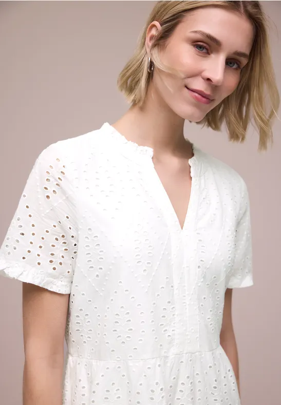 Knielange jurk met shiffleymotief off white