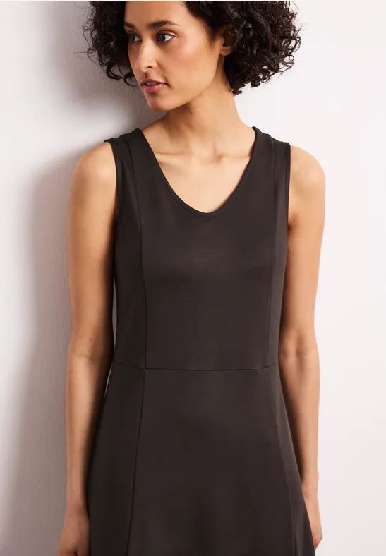 Robe midi sans manches de couleur unie espresso brown