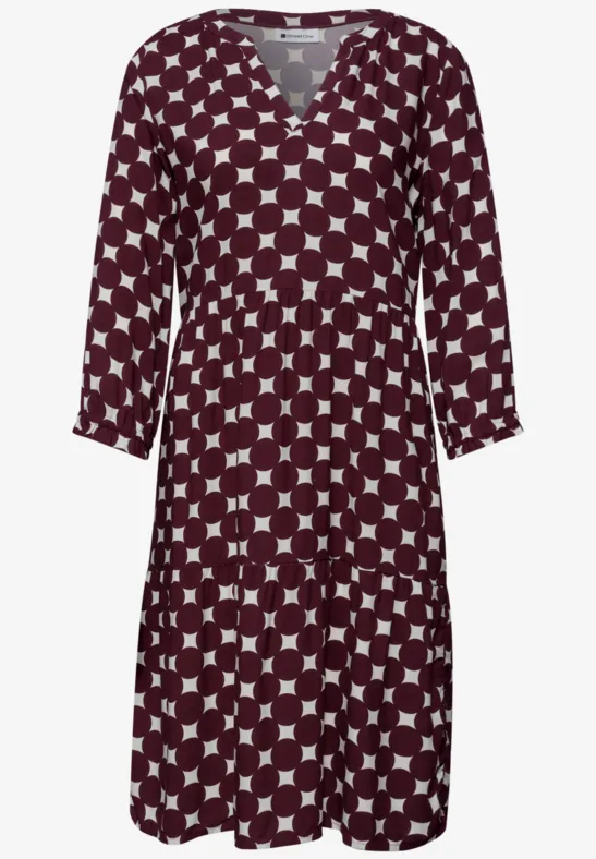 Lockeres, knielanges V-Ausschnitt-Kleid in Burgundrot mit weißem floralen Muster und 3/4-Ärmeln.