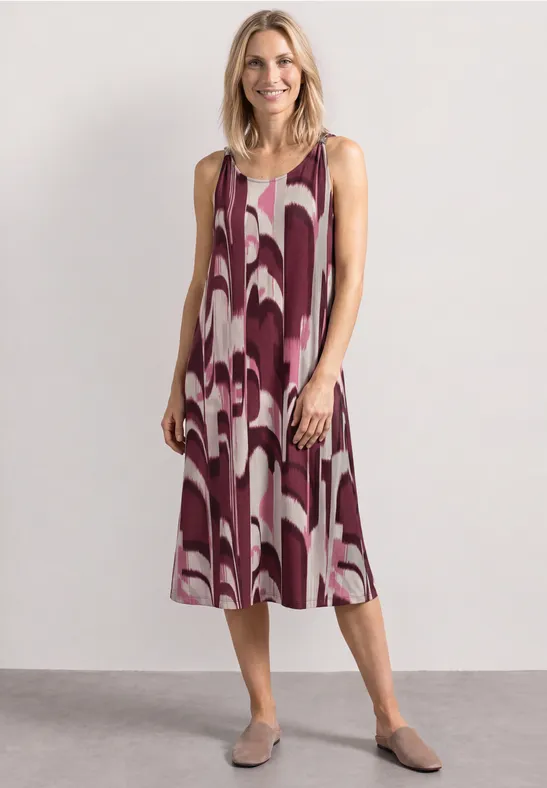 Knielange jurk met gespdetail rustic rouge