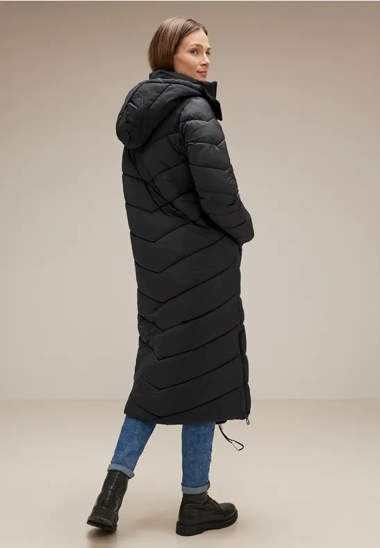 Langer Stepp Wintermantel Black