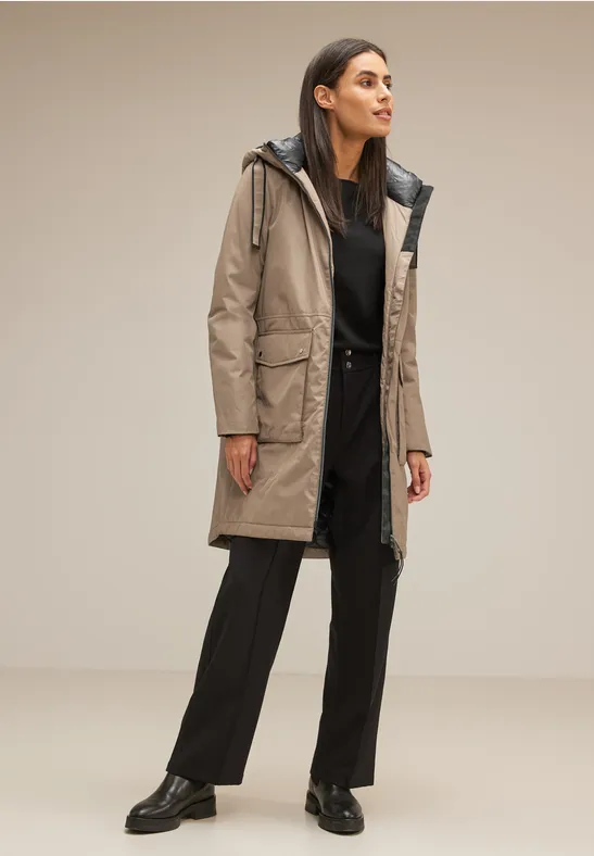 Glänzende Longjacke rocky brown