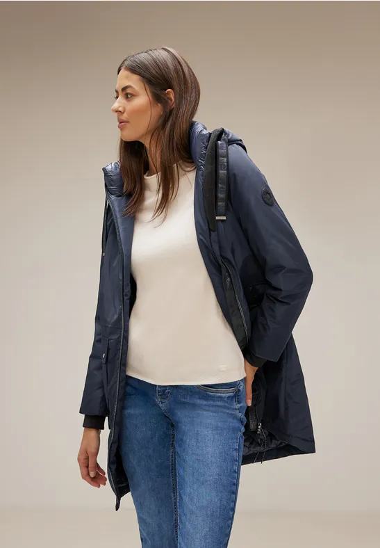 Glänzende Longjacke gravity blue