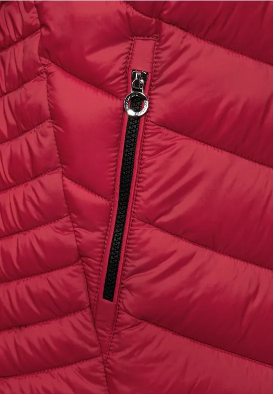 Veste courte matelassée carpet red