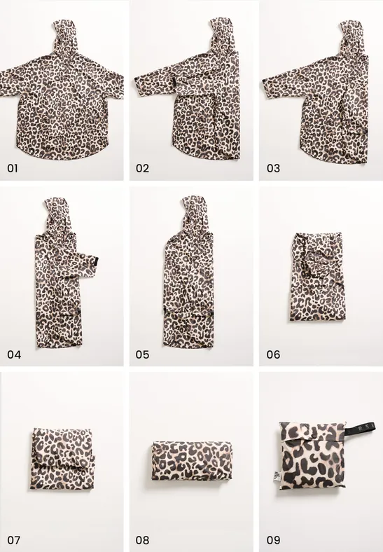 Poncho met capuchon en print creamy brown