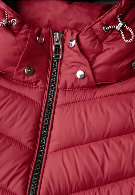 Jacke mit abnehmbarer Kapuze carpet red