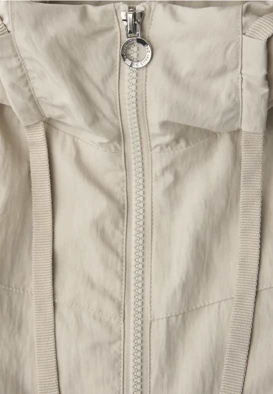 Jacke mit Kapuze und Zipper powder beige