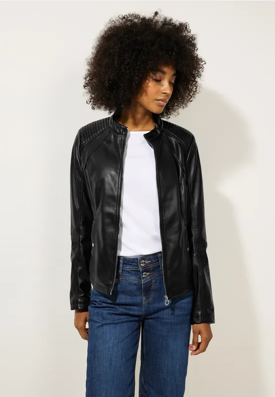 Jacke in Lederoptik Black