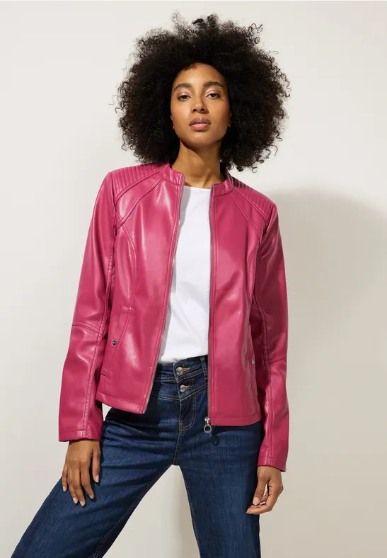 Jacke in Lederoptik peony red