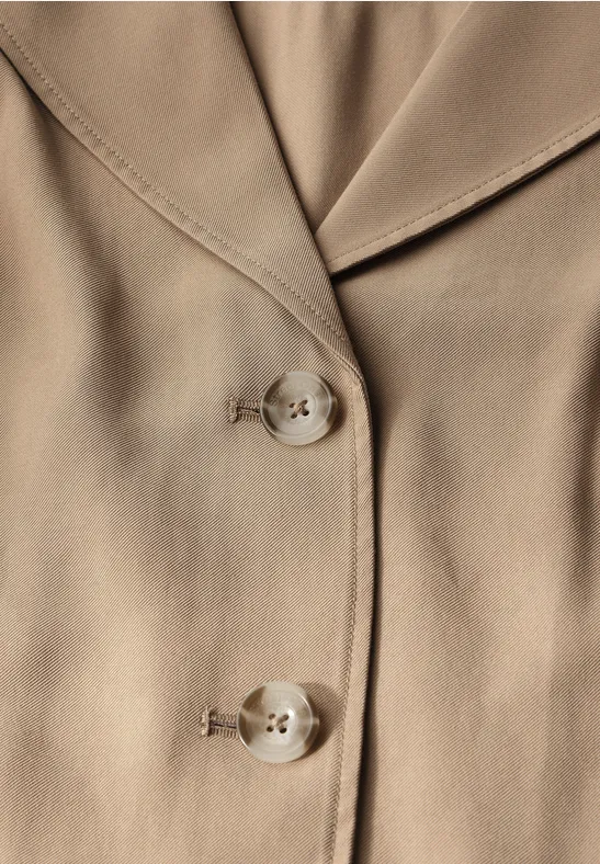 Kurzer Trenchcoat honey sand