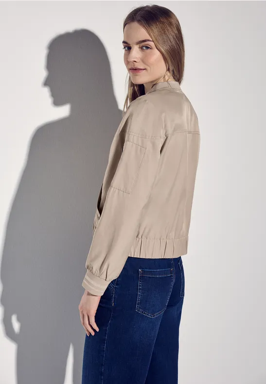 Satin Blouson safari beige