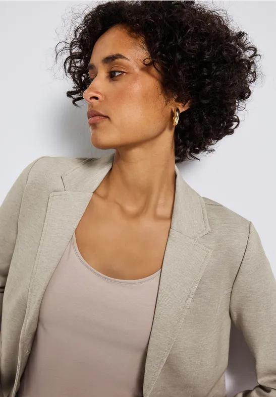 Basis blazer morning beige mel.