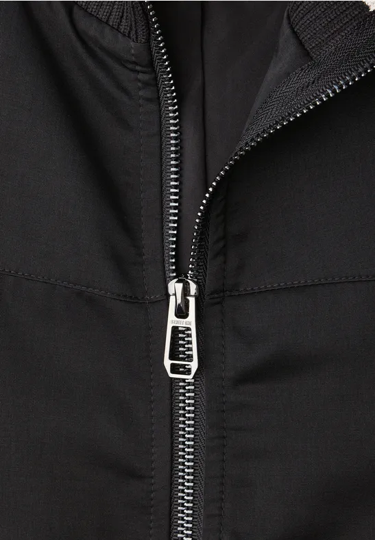 Blouson met college details Black