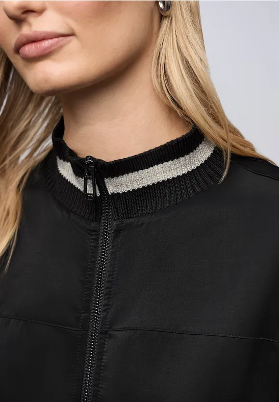 Blouson met college details Black