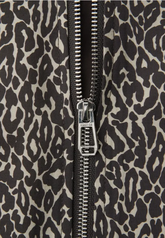 Leo Blouson molten earth