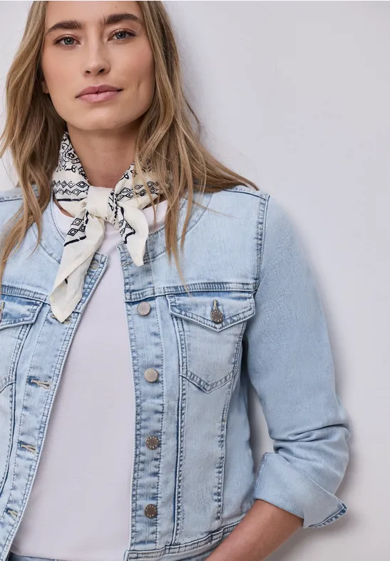 Denim jack met borstzakken en knopen Light blue washed