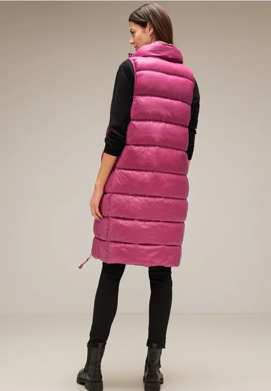 Superleichte Steppweste peony red