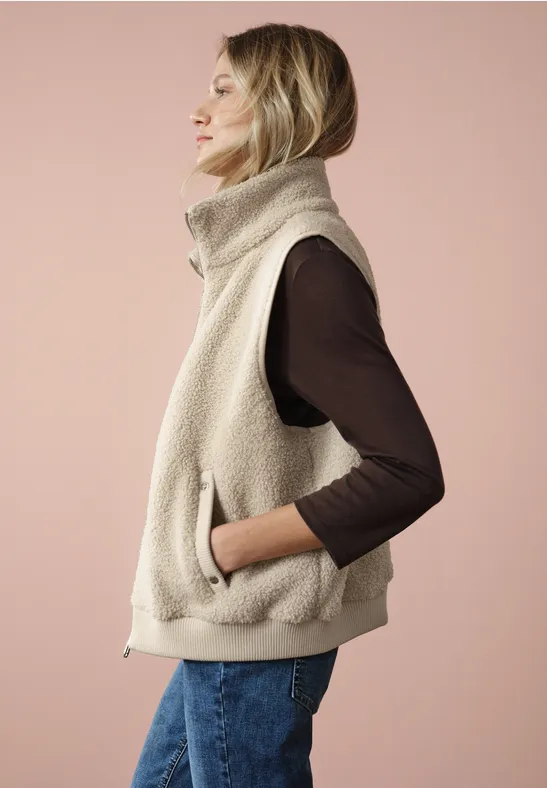 Gilet Teddy avec détail en tricot Soft Fawn Beige