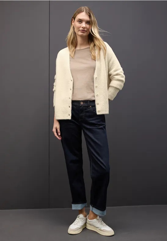 Zacht vest met V-hals soft beige