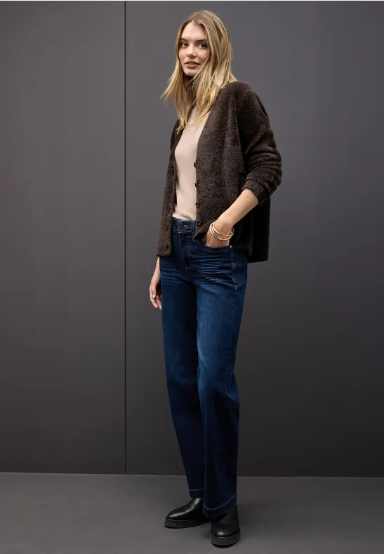 Zacht vest met V-hals deep roast brown