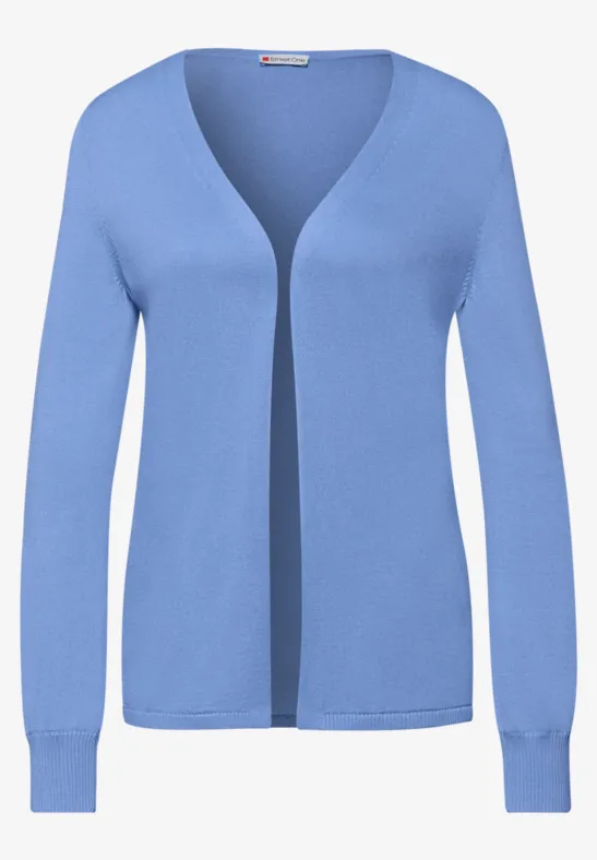 Hellblauer, offen geschnittener Damen-Cardigan mit langen Ärmeln.