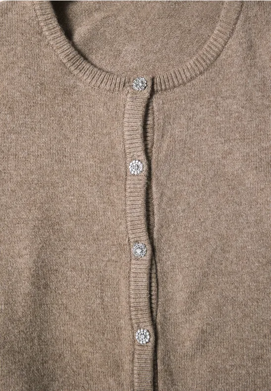Brauner Kaschmir-Cardigan mit runden Druckknöpfen, gestrickt und weich