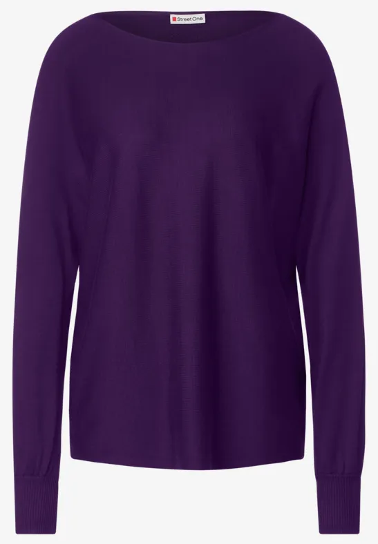 Pullover in Unifarbe intense pure lilac