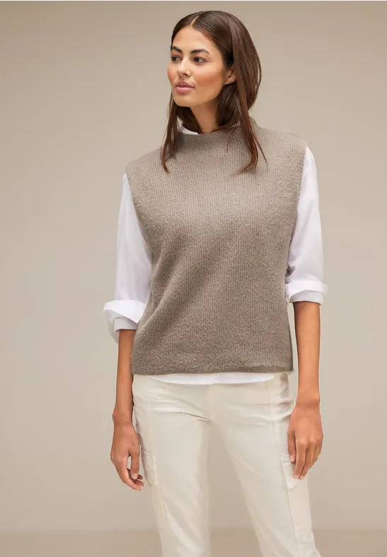 Kuscheliger Pullunder legend brown