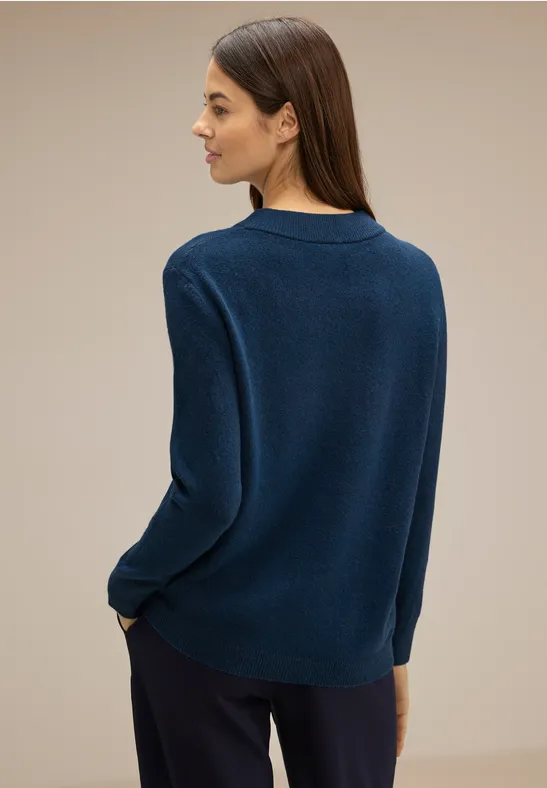 Pullover mit Knopfdessin atlantic blue melange