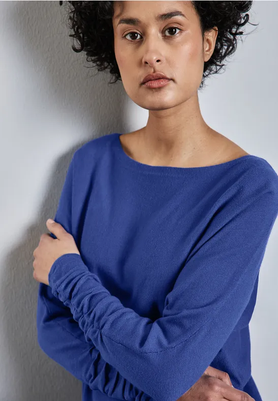 Dolman Pullover dodger blue