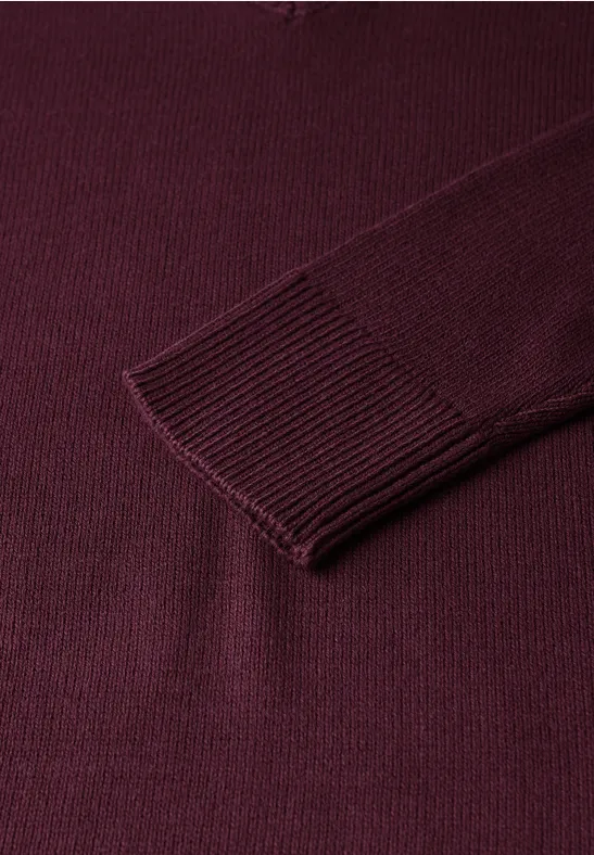 V-Neck Pullover wildberry red