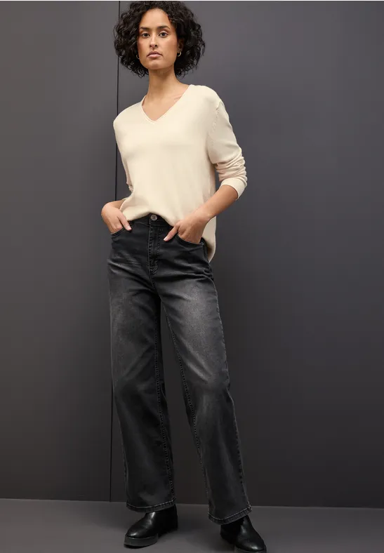 Pull douillet à col en V soft beige