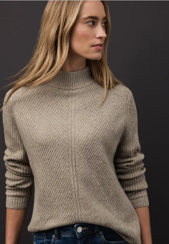 Doux pull-over structuré mocha glow mel.