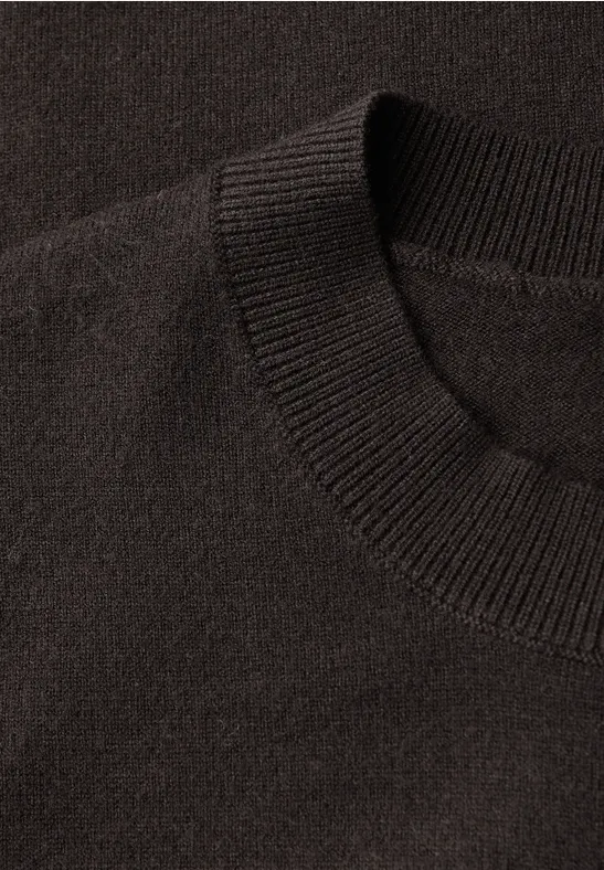 Zachte trui darkest brown