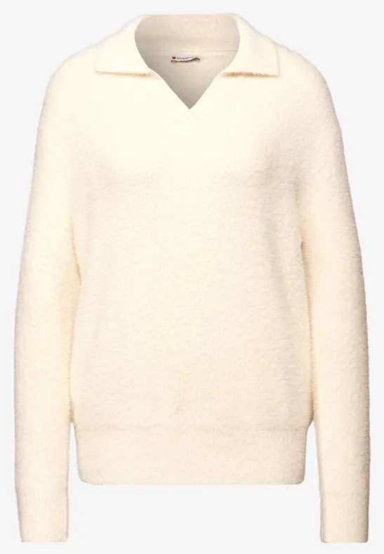 Pull en fil de plume soft beige