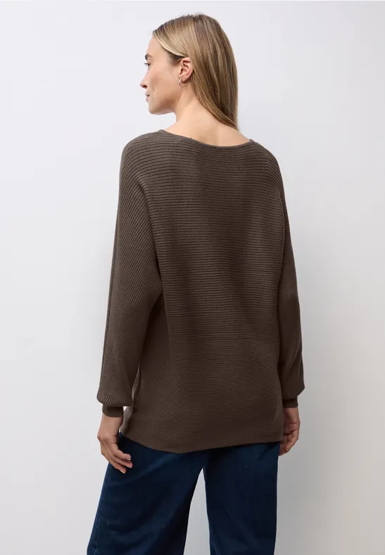 Dolman trui dark nomad brown mel.