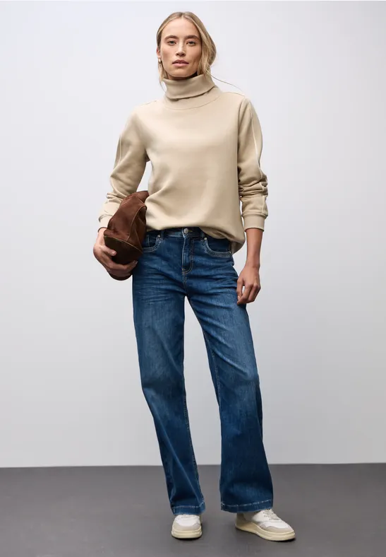 Sweater met opstaande kraag sanded beige