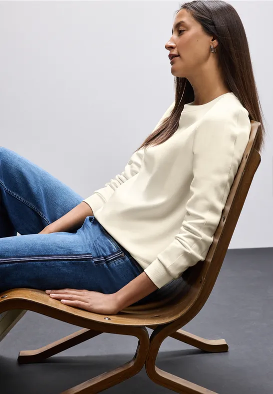 Sweater met geribd detail soft beige