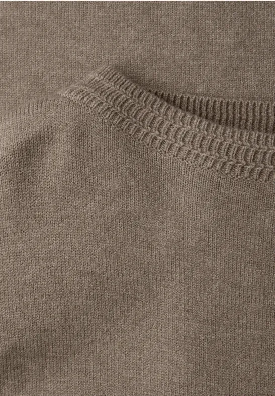 Softer Basic Pullover light terra mocha mel.