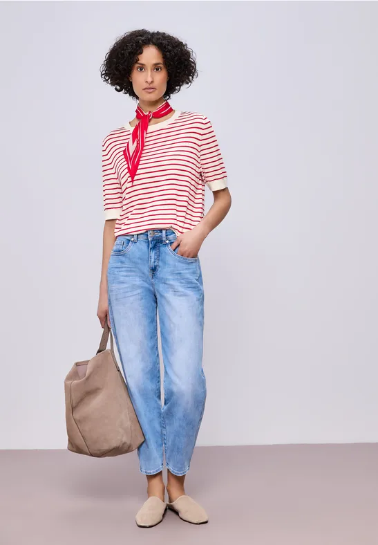 Pull à rayures off white