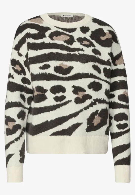 Ecru trui met zwarte en bruine dierenprint in een gestreept design.