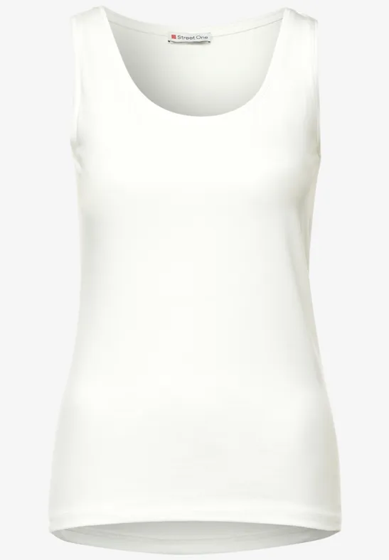 Basic Top in Unifarbe off white