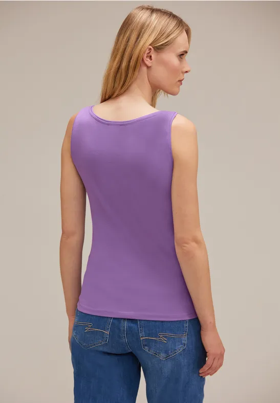 Basic Top in Unifarbe lupine lilac