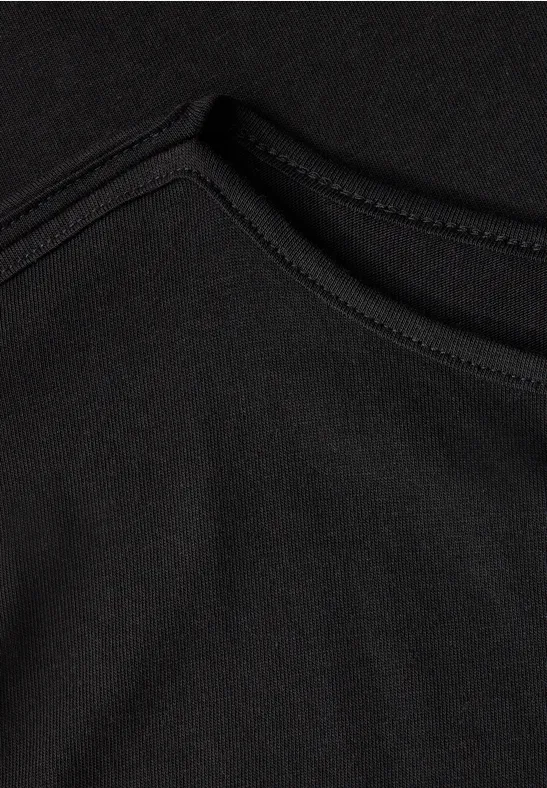 Shirt mit U-Boot-Ausschnitt Black