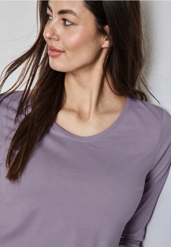 Shirt mit gerundetem V-Neck wisteria purple